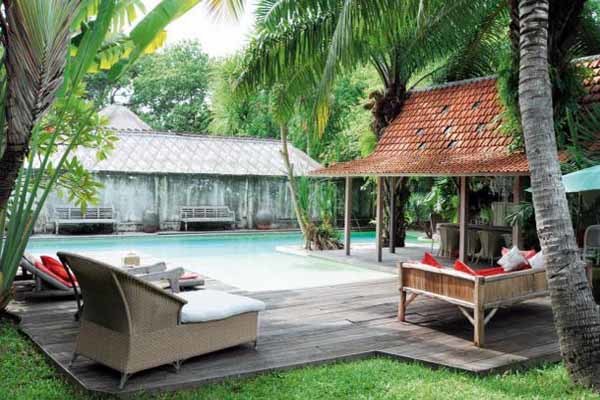 bali balinese decorating decor interior asian villa tropical theme style dream summer house recyclage eco le outdoor