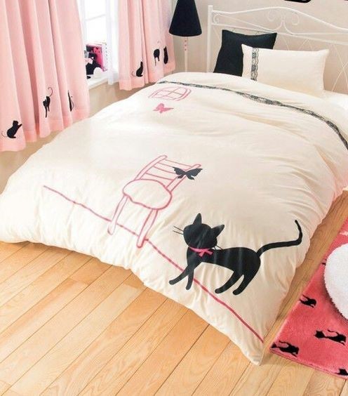 Cat-Themed Bedroom Decorating Ideas (30+ Ideas for Cat Lovers)